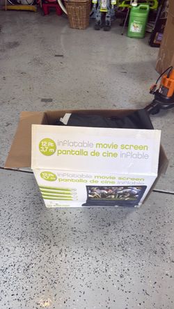 Inflatable movie screen outdoor