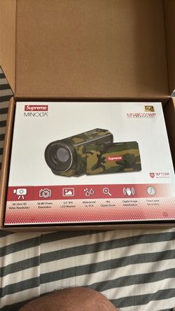 Supreme x Minolta MN4K300WP 4K Ultra HD Camcorder Woodland Camo New Sealed