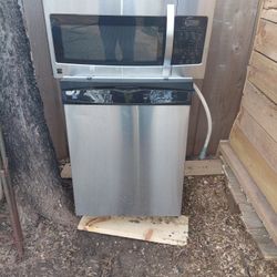 Microwave and Dishwasher 