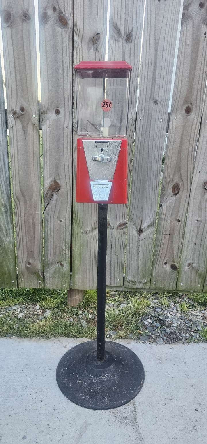 Quarter Vending Machine