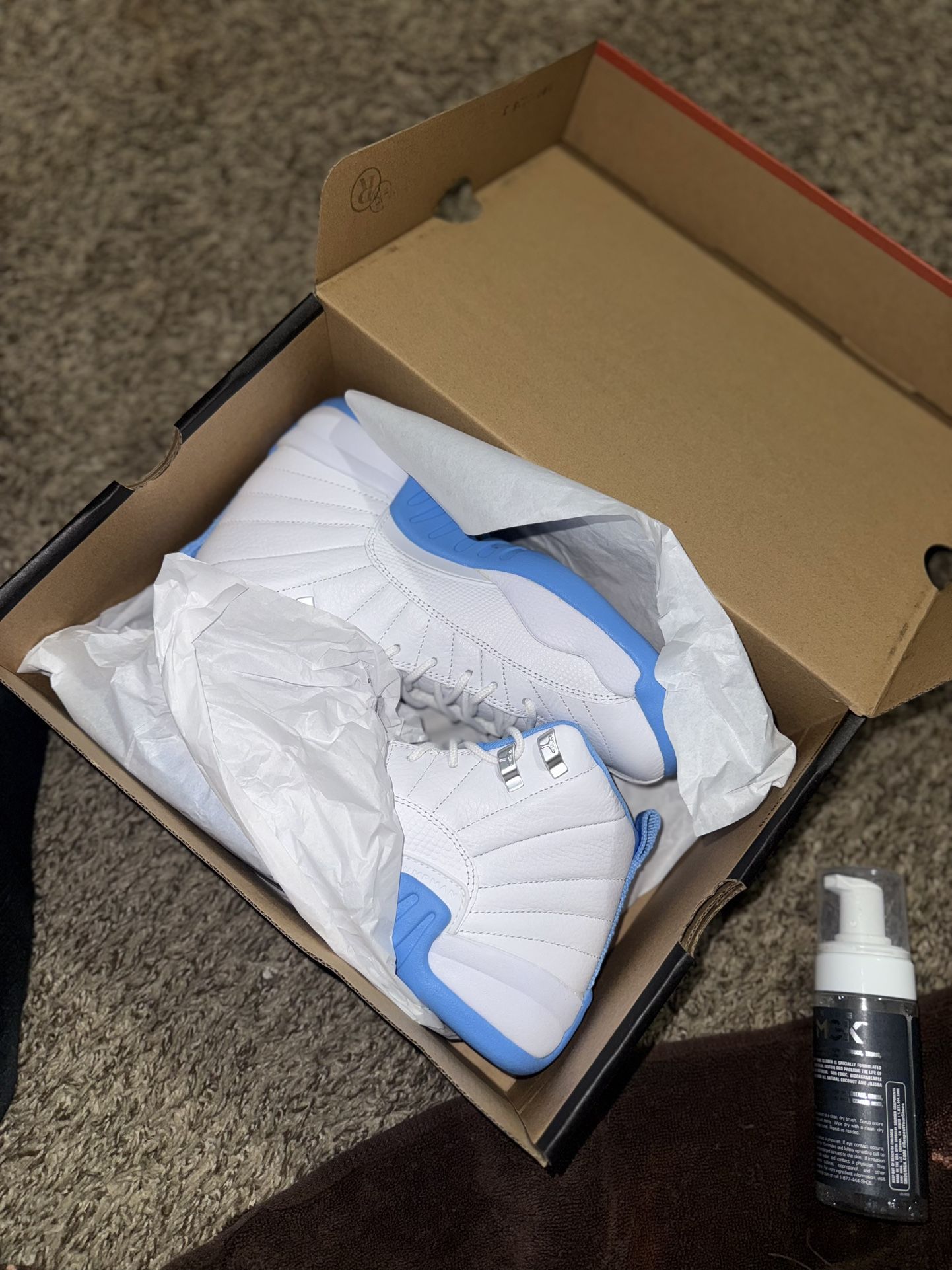 Jordan 12’s 6Y