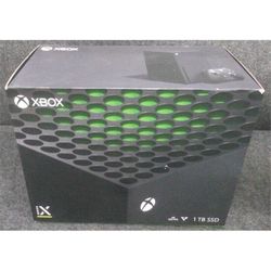 Xbox Console 4 Sale With Accessories 