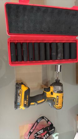 Dewalt impact drill and socket set