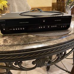 Magnavox-VHS/DVD RECORDER