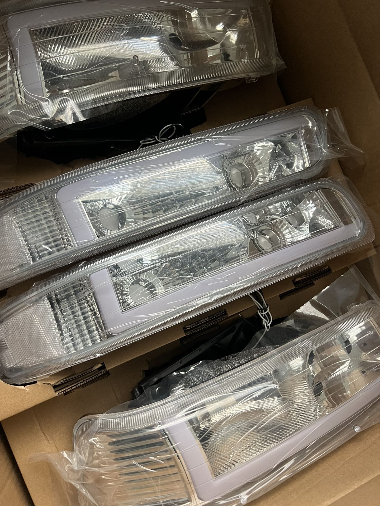 99-02 - Chevy Silverado/Tahoe DRL Headlights (NEW)