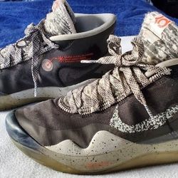 Nike Men's Kevin Durant Zoom Kd12 Basketball Shoes- Size 8.5