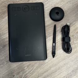 Wacom Intuos Pro - Small | Pen Tablet - Compatible Devices: Mac + PC