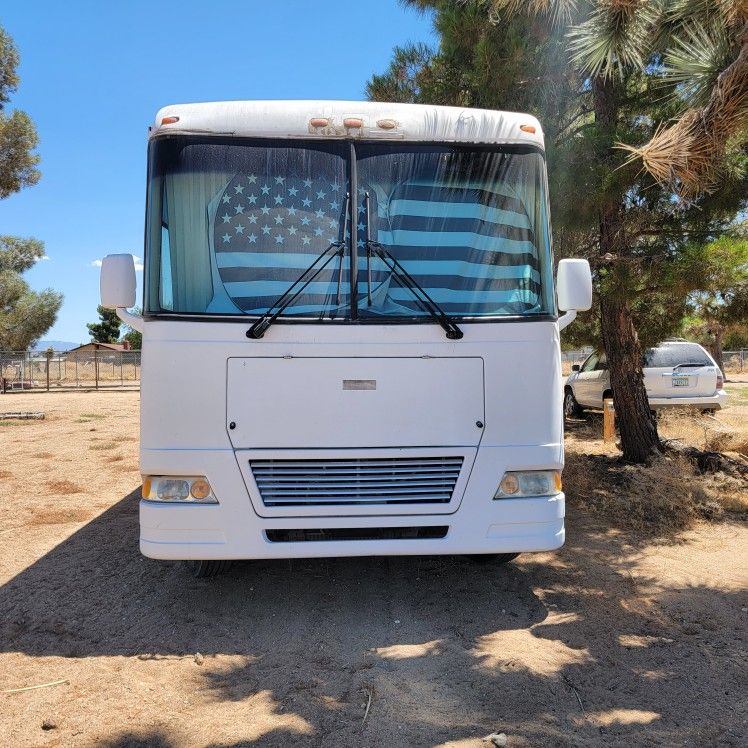 2006 MOTORHOME