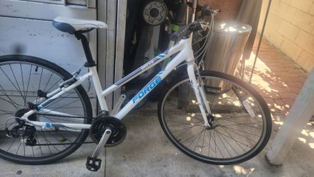 FORGE SPORTS WOMEN BICYCLE