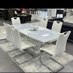 Dining Set On Sale $1299