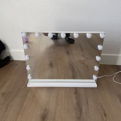 Table Vanity