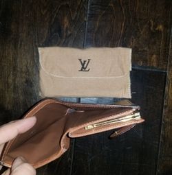 Louis Vuitton LV Signature Monogram French coin purse Wallet for Sale in  Phoenix, AZ - OfferUp