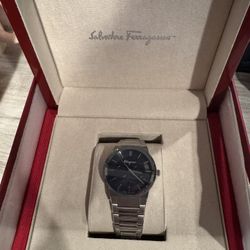 salvatore ferragamo men watch