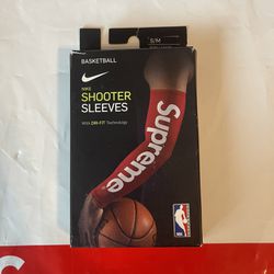 Nike x Supreme Shooter Sleeves “Red” Size S/M
