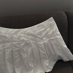 White Pleated Plus Skirt 1x