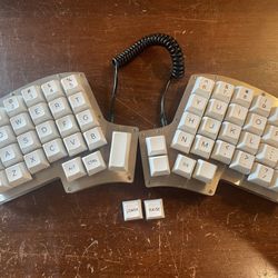 Keebio Iris mechanical keyboard