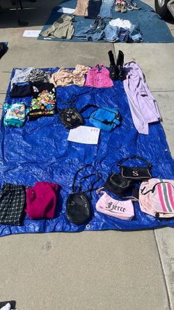 Bags/shows Clothes
