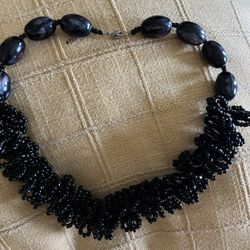 Teng Yue Black Necklace