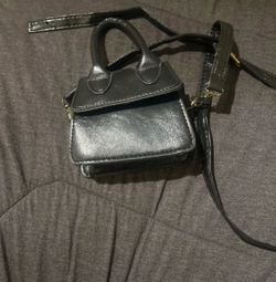 Mini crossbody bag