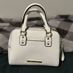 Steve Madden White And Gold Pearl Purse