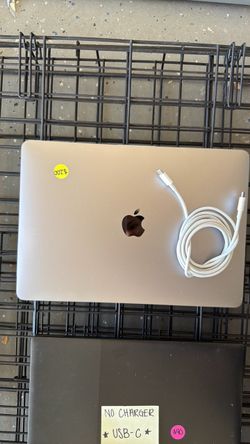 MacBook Air 13”