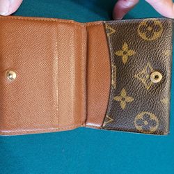 Louis Vuitton Small Snap Wallet (Purse) I Have The Certificate Of Authenticity. (See QR code)