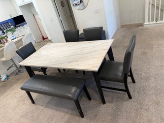 Dining set