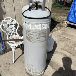 100lb propane tank 