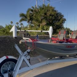 2006 16’ Bass Tracker One Owner Great Boat