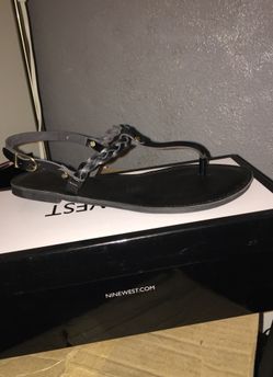 Women’s Black Sandals 7