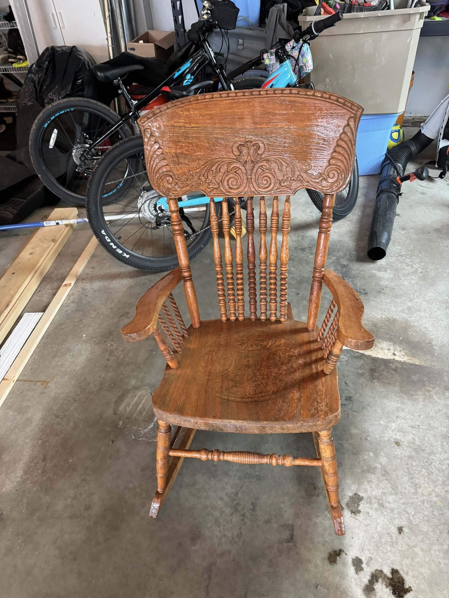 Nice Rocking Chair