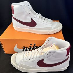 Nike Blazer Mid ‘77 Vintage White/Team Red-White Sail Size 10 Mens