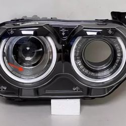2018-2023 Dodge Challenger Factory Mopar Passanger Side Xeon Head Lamp Oem