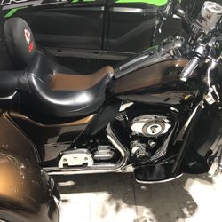 2013 Harley Davidson. Tri Glide