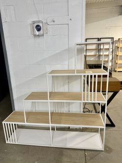  Bookshelf w/ slats Coastal Oak / White.