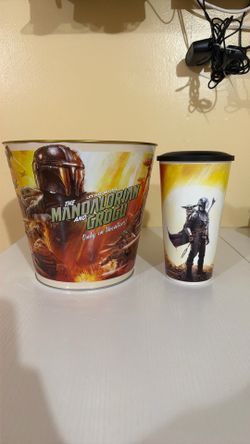 Grogu cup and metal bin