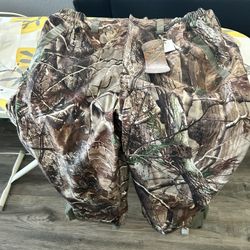 Brand New Adult Large Hunting Camo Pants