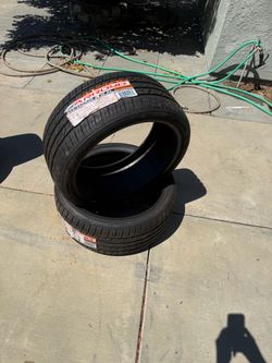 255/35ZR20