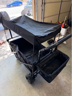 Wagon with canopy