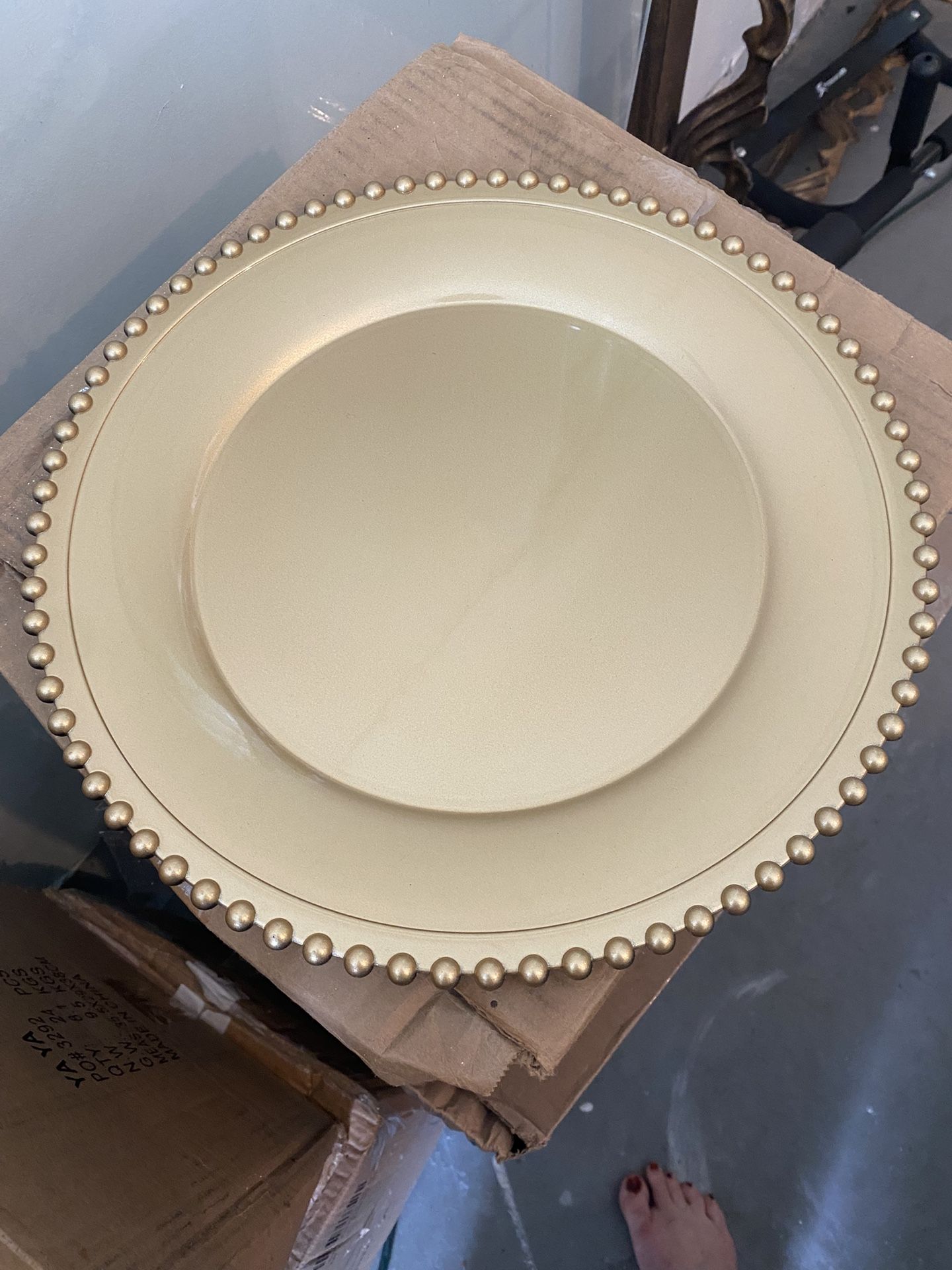 Charger Plates For events ( Rent Or buy )