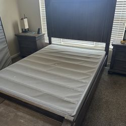 Queen Bedroom Set (4pc)