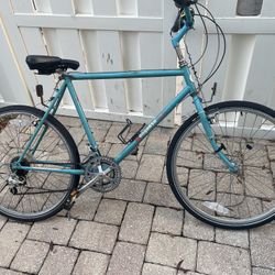Mongoose road bike