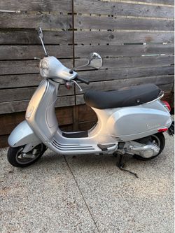 2008 Vespa 150