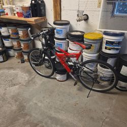 Mongoose Mountain Bike