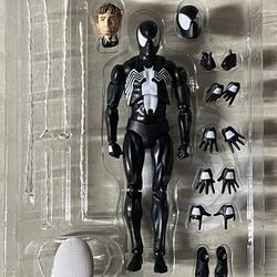 CT Black Suit Spiderman Figure