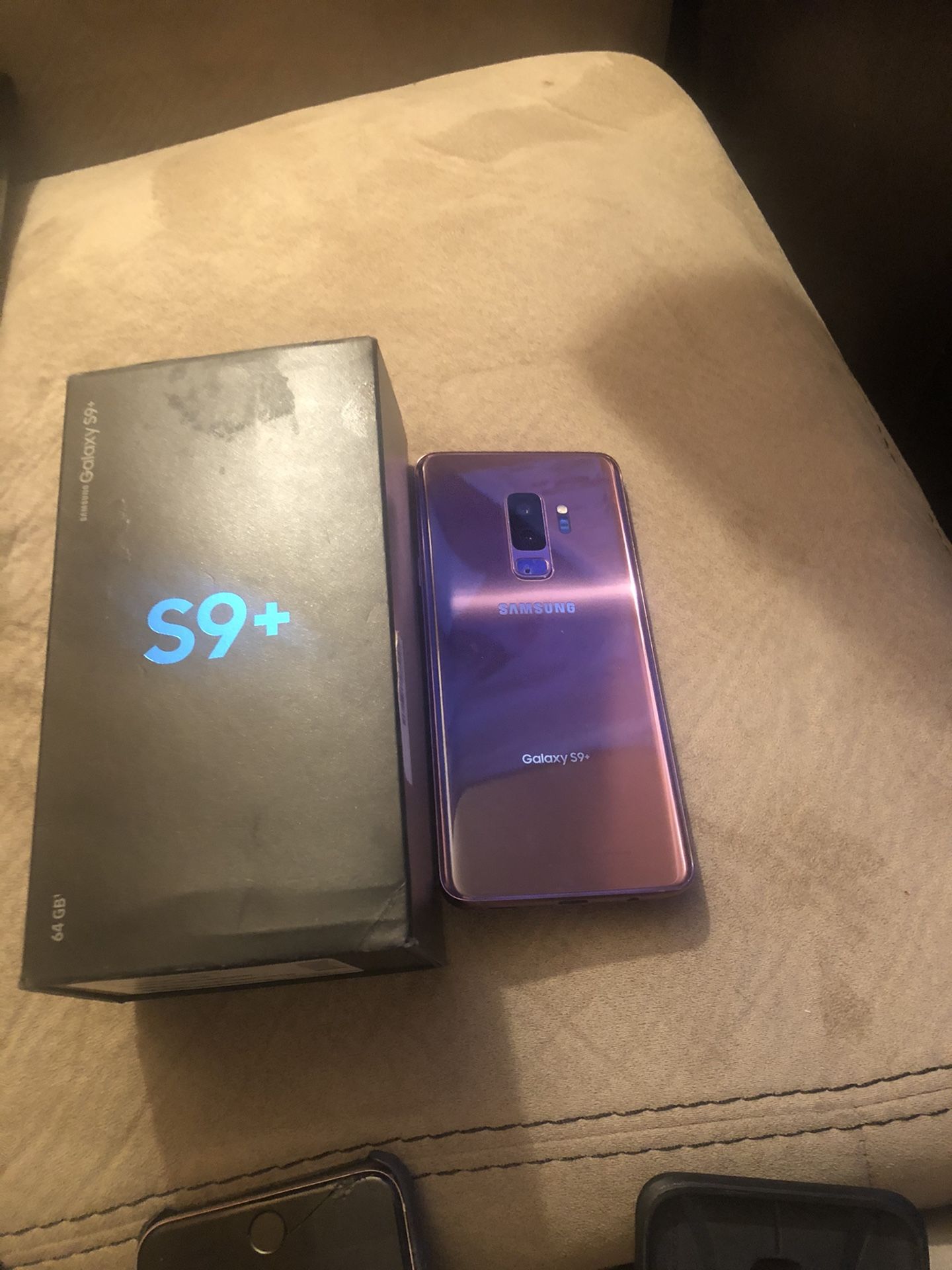 Good Samsung s9 plus 128 g T mobile