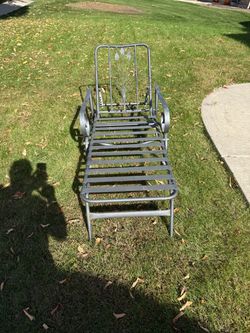 Wrought Iron Outdoor Chaise Lounge Chair