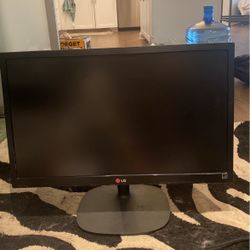 LG Computer Monitor 