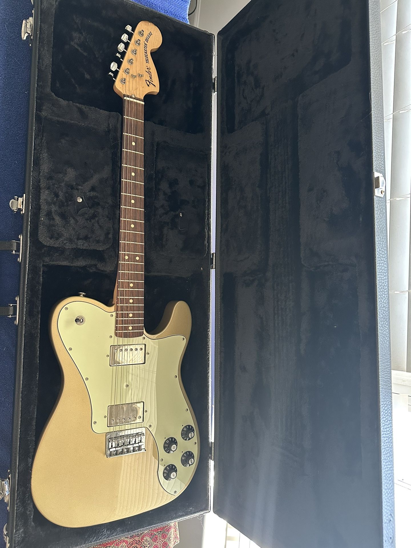 Chris Shiflett Fender Telecaster Deluxe used