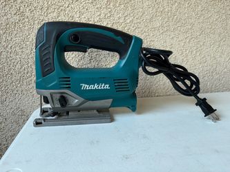 MAKITA JV0600k - Electronic Jigsaw